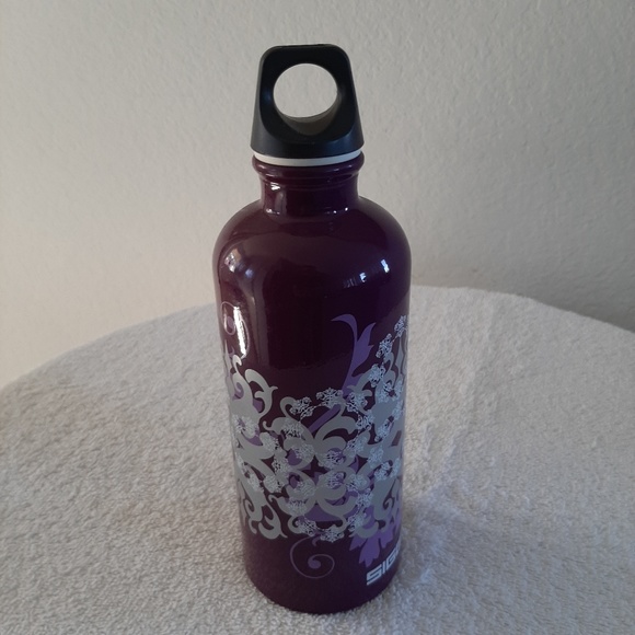 Purple SIGG Water Bottle .6L Eclectic Pattern - Picture 4 of 8